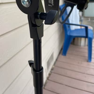 K&M 14760 Performer Stand for Electric Guitars image 4