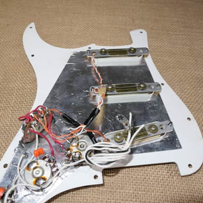 Pickguard Loaded, 1989 Fender American Strat Plus Stratocaster - image 6