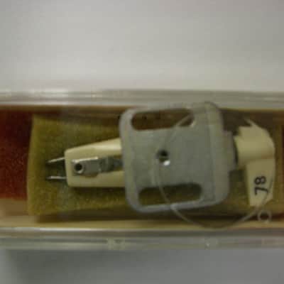 Vintage 5460 Electro Voice Ceramic Phonograph Cartridge and Diamond Needle image 2