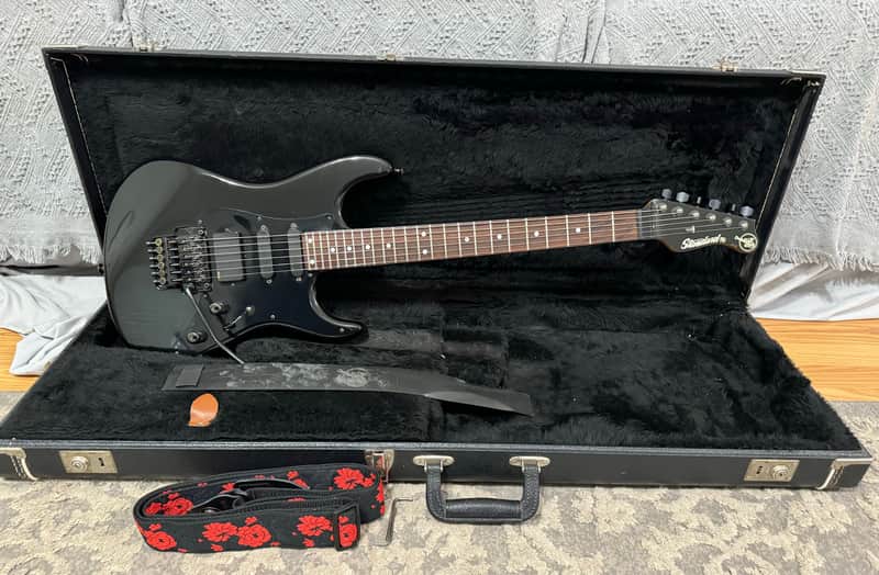 Valley Arts Standard Pro 1990's - Black Pre-Samick EMG's HSC image 1