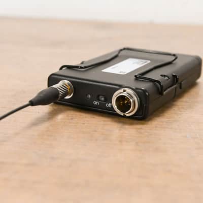 Immagine Shure UR1 Wireless Bodypack Transmitter - G1 Band: 470-530 MHz CG015BQ - 7