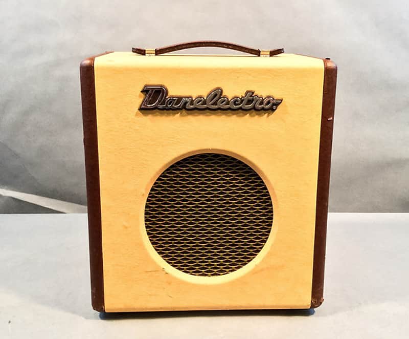 Danelectro Nifty Seventy Bass Amplifier USED image 1