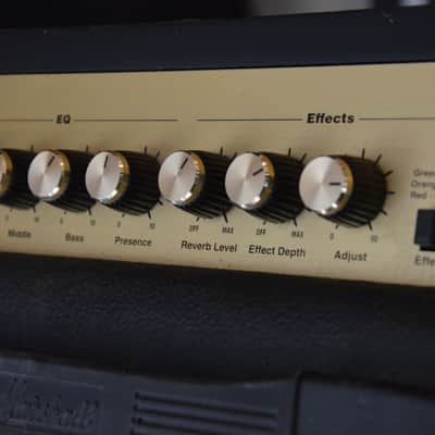 Marshall Haze40=40 Watts 1x12" tube combo=fat rock tone+digital effects=great vintage+modern sounds! List price was 779€ image 7