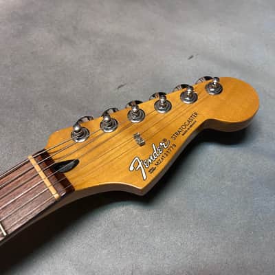 2004 Fender Limited Edition FSR Flamed Maple Top Stratocaster image 3