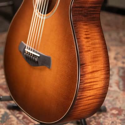 Taylor Builder's Edition 652ce 12-String Grand Concert Acoustic/Electric Guitar - Wild Honey Burst with Hardshell Case image 4