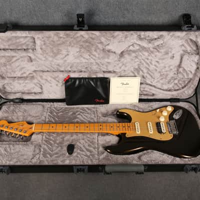 Fender American Ultra Stratocaster HSS - Texas Tea - 2nd Hand image 17