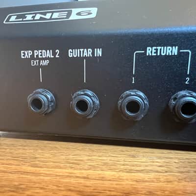 Line 6 Helix LT Multi-Effects Guitar Processor – Never Left the House – Original Box image 4