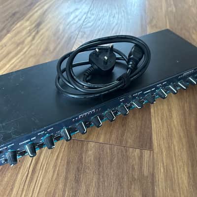 dbx 166XL Stereo Compressor / Limiter / Gate 2000s - Black image 6