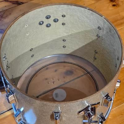 Used Pearl Wood FiberGlass Bass Drum 18x14 Gold Sparkle - Good image 10