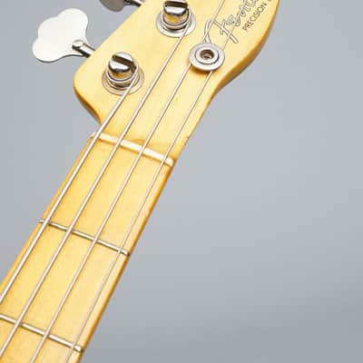 Fender Precision Bass 1952 - Blonde image 9
