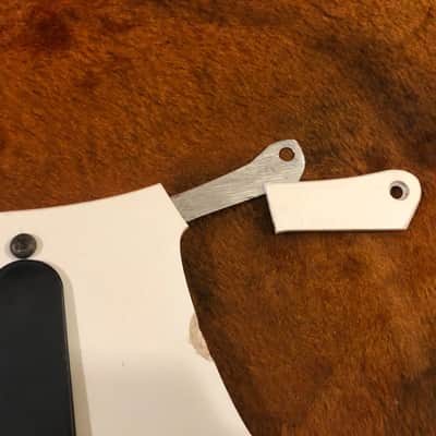 Vintage Fender Musicmaster Loaded Pickguard 1965 Pre CBS Original Pickup Pots Knobs image 5