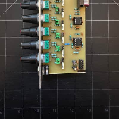 Ladik M-160 Stereo / Aux Mixer Module imagen 2