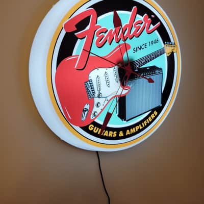 Fender Guitars Dealer Style Light Up Clock Killer Cool Man Cave/Garage/Bar Item Strat & Twin Reverb image 3
