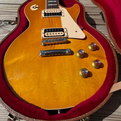 Gibson Les Paul Classic 2019 - 2023 - Honeyburst image 2