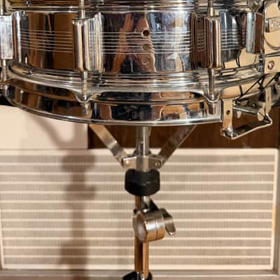 Rogers "7-Line" Dyna-Sonic 5x14" Brass Snare Drum with "Beavertail" Lugs 1963 - 1967 - Chrome image 5