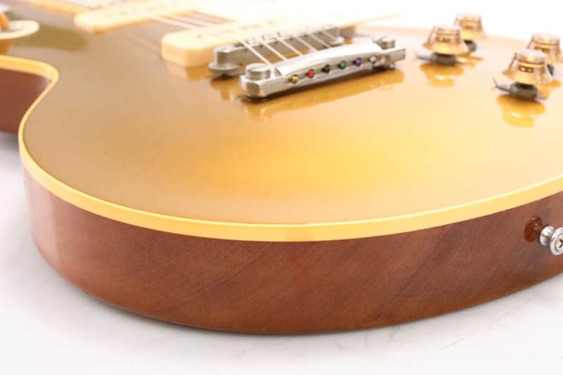 2004 Gibson Custom Historic R6 Les Paul Gold Top Electric Guitar w