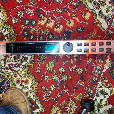 Behringer DSP1124P Feedback Destroyer Pro 2000s - Black / Silver image 2