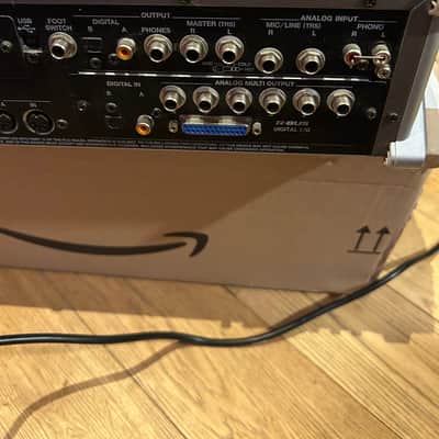 Roland MV-8000 2000s - Silver image 10