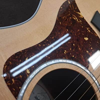 Taylor 2021 214ce DLX w/OHSC (194) USED image 11