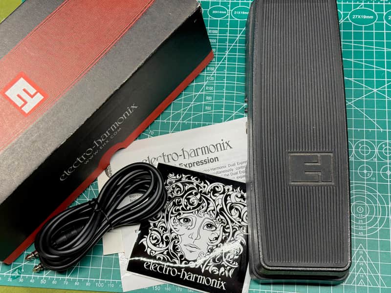 Electro-Harmonix Dual Expression