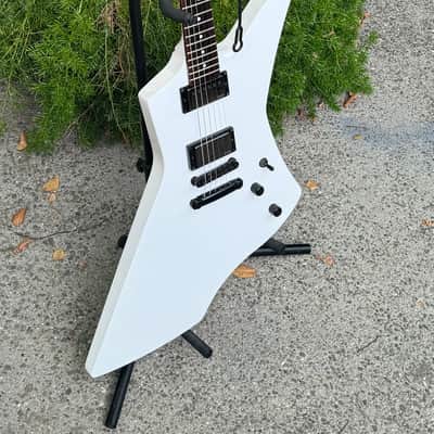 ESP LTD Snakebyte 2021 - Snow White image 6