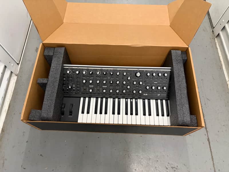 Moog Subsequent 37 Analog Synth 2017 - Present - Black image 1