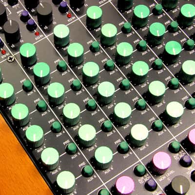 Toft Audio Designs ATB 32 with Meter Bridge image 6