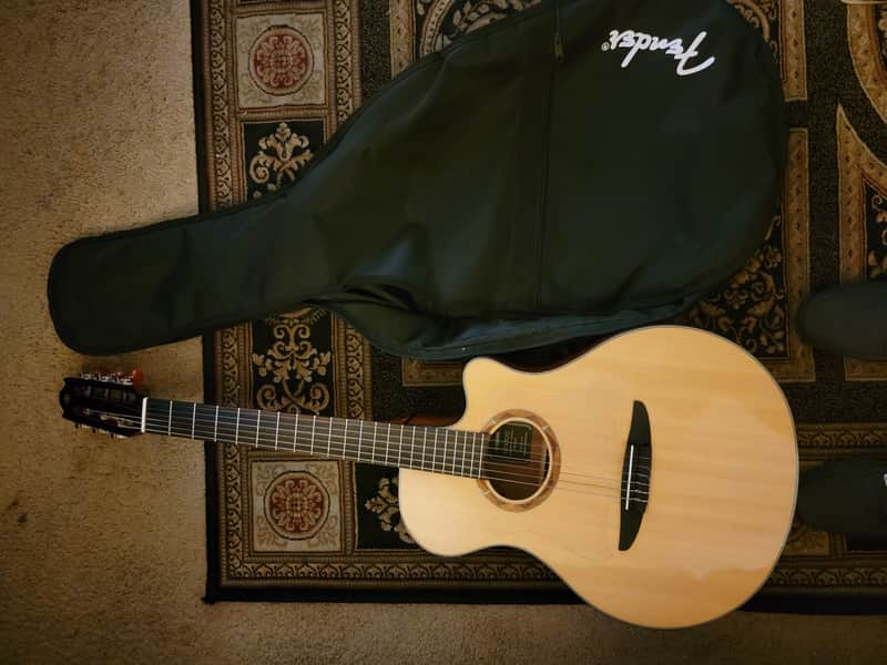 Yamaha Ntx700   Classical Guitar image 1