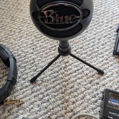 Live Performance Bundle – Mic Stands, Music Stands, Headphones, Wireless Mic, Cables, & more! image 17