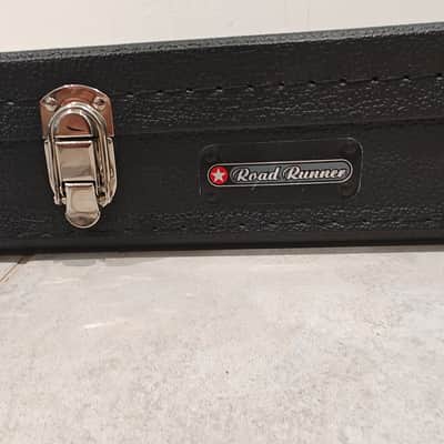 Road Runner RRDWE Deluxe Wood Electric Guitar Case image 3