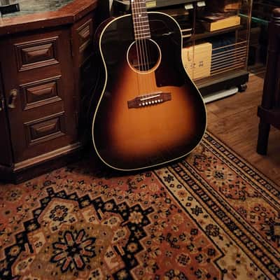 2024 Gibson 1950s J-45 Original Vintage Sunburst w/ OHSC | LR Baggs Element VTC, Workhorse image 4
