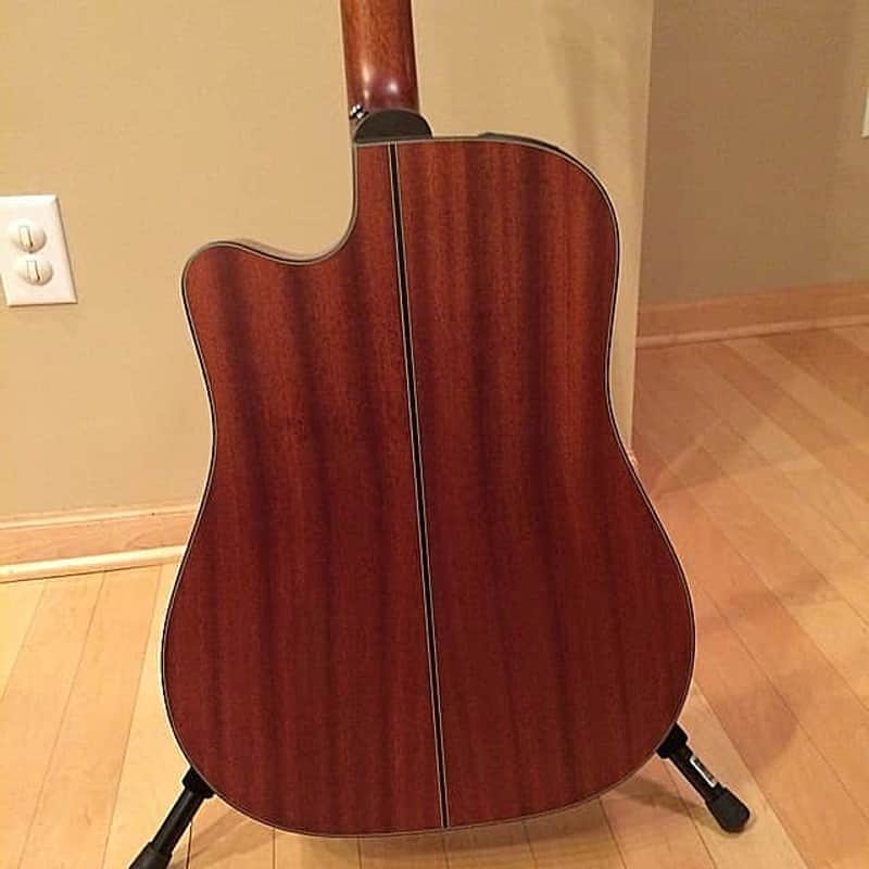 Takamine P1DC Dreadnought Cutaway Acoustic-Electric Guitar image 2