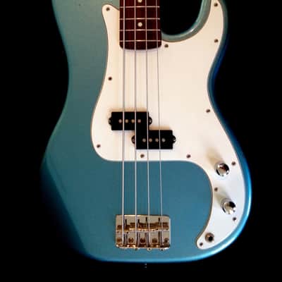 Fender Precision Bass 1995 Ocean Turquoise Japan image 3