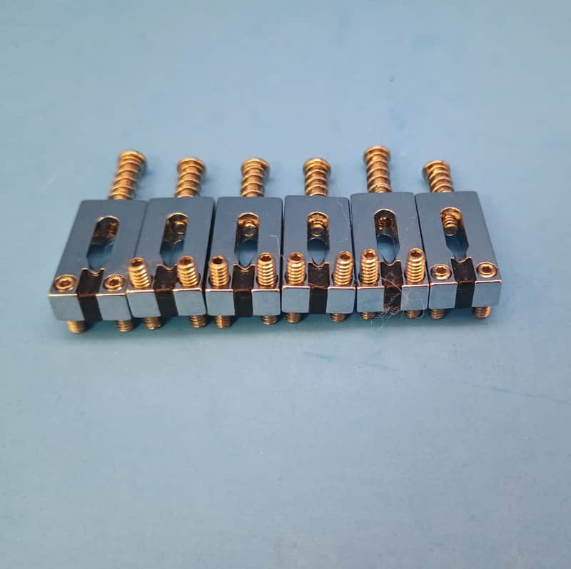 Graph Tech String Saver Classics Strat & Tele 2-1/16" Spacing Chrome image 1