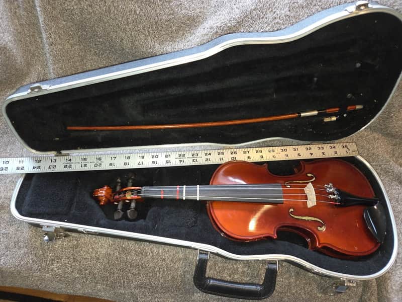 Lewis Karl Bauer size 1/2 violin
