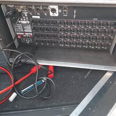 Allen & Heath dLive CDM32 MixRack 32-in/16-out Digital Stage Box CG01MCG with RackUltra FX image 1