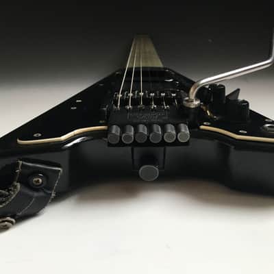 Steinberger GP4T 1986  "Mini V"  Black image 1
