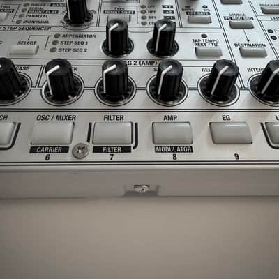 Korg Radias - 2000er Klassiker in 1A-Zustand! image 14