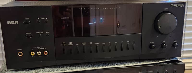 RCA RCA RV-9978A is a vintage home theater stereo receiver 90s  - Black image 1