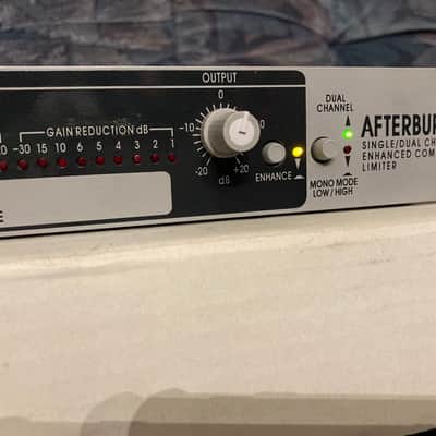 ARX Afterburner stereo compressor image 6