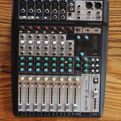 Soundcraft Signature 10 Compact 10-Channel Analog Mixer | Reverb