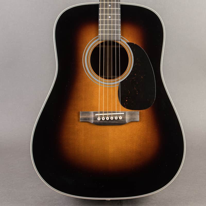 Martin D-28 2023, Shadetop image 1