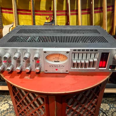 Avalon VT-747sp Stereo Vacuum Tube Compressor / Equalizer | Reverb