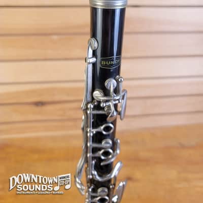 Bundy Resonite Clarinet with Bundy Hard Case - As Is, Needs Repair image 5