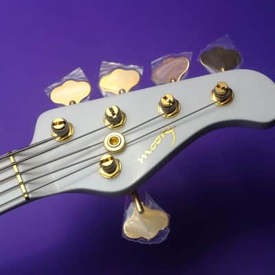 Moon JJ-5 Larry Graham model image 5
