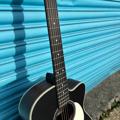 Cort L100OCF-CED Electro Acoustic Guitar Solid Red Cedar Top image 7