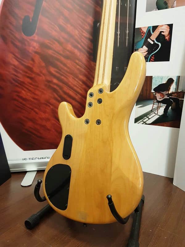 Yamaha TRB1004J Natural | Reverb