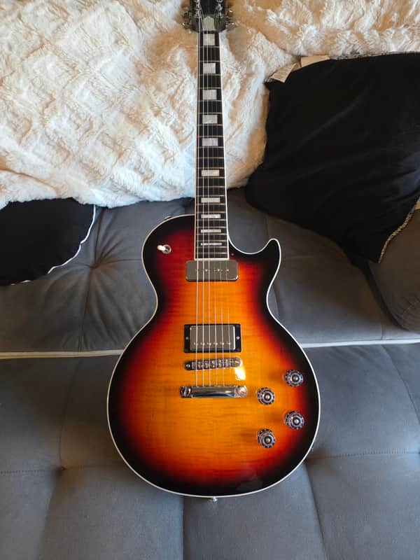 Gibson Les Paul Standard Limited 2010 - 2012 - Fireball image 1