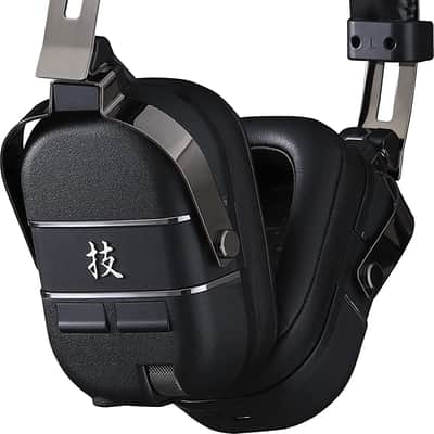 Boss Waza-Air Bass Wireless Personal Guitar Amplification System image 4