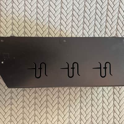 Universal Audio Solo/610 Desktop Tube Mic Preamp 2006 - Present - Black image 4